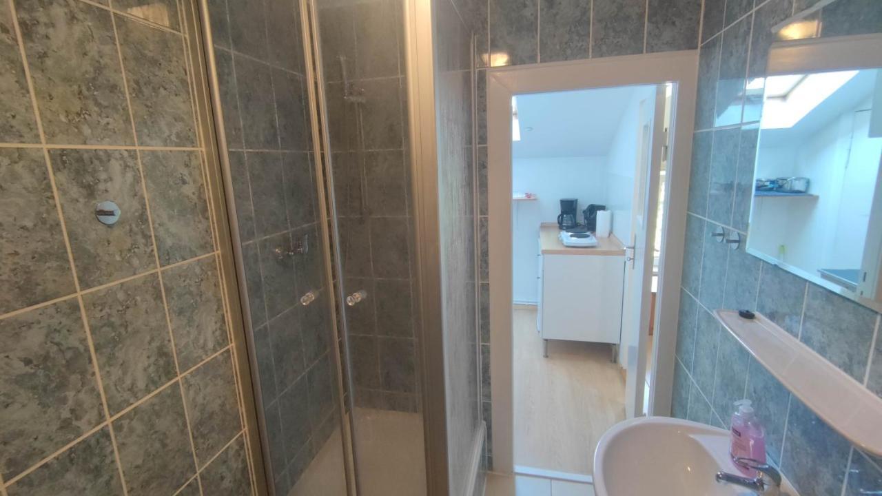 Fewo3-1 Zim-2 Einz Bett-2 Pers-Kueche-Dusche Wc Berlin Bagian luar foto